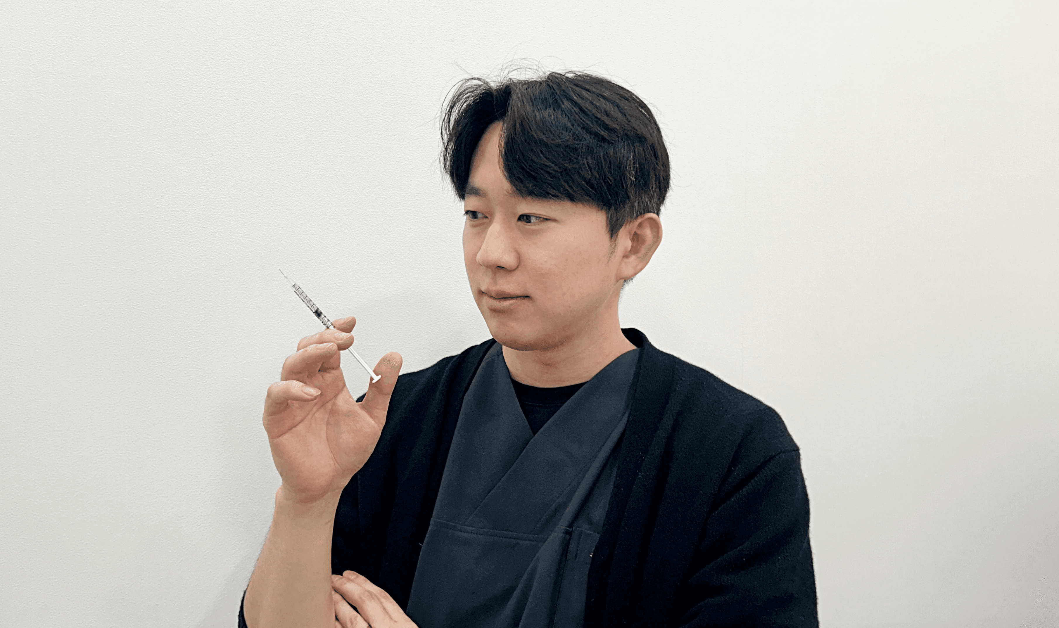 เปรียบเทียบรีจูรัน VS จูเบลุค สกินบูสเตอร์