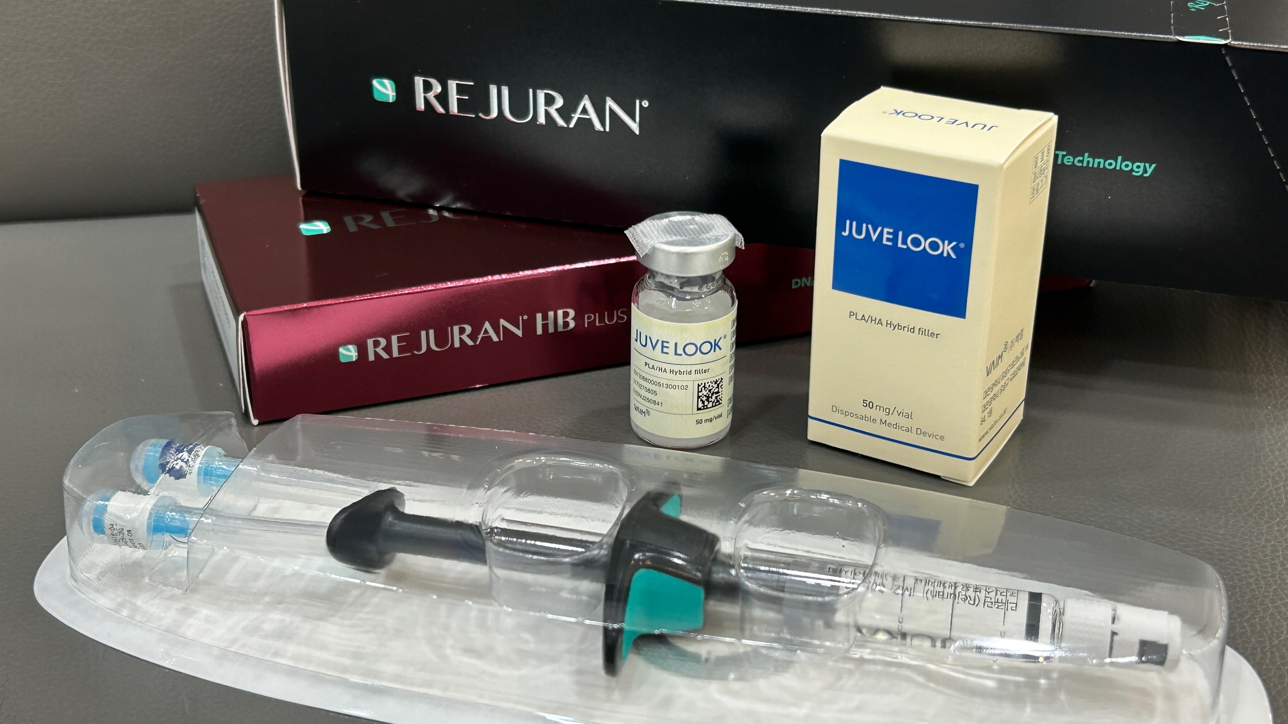 The difference between Rejuran and Jubelook